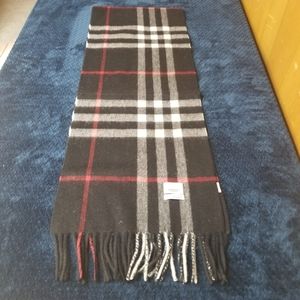 Burberry women's scarf